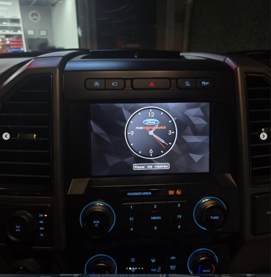 Ford F150 Raptor aracımızın SNYC 3 güncelleme Şeffaf tema video oynatma türkçe menü ve bir çok özellik kodlama işlemimiz. öncesi